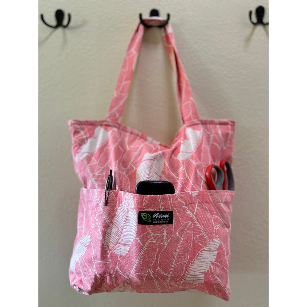 NWOT Nani Island Luxury Pink Banana Leaf Deluxe Canvas Tote Bag w/Lining